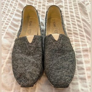 TOMS Women's Shoe